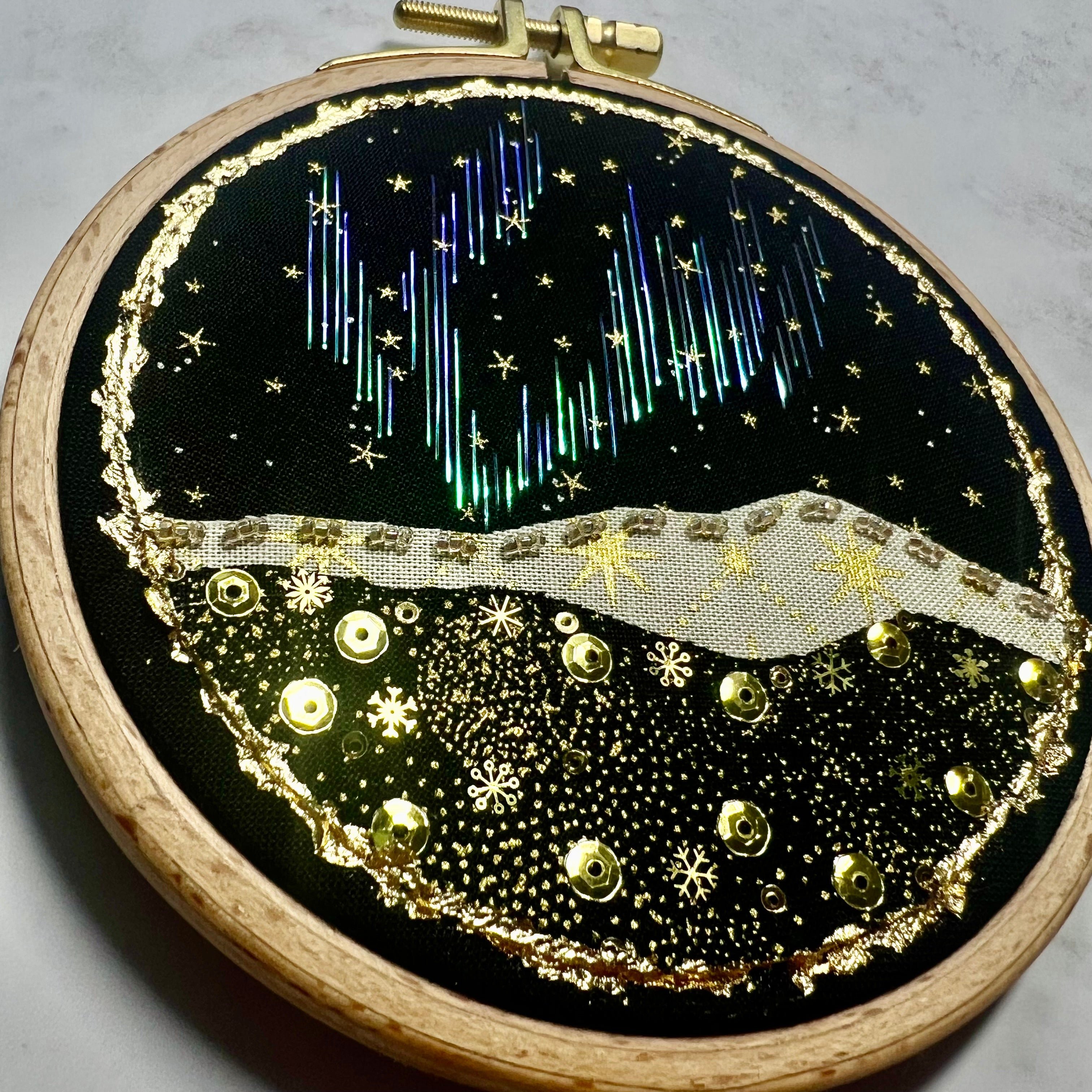 Gilded Snow Aurora - #673 4.5” hoop