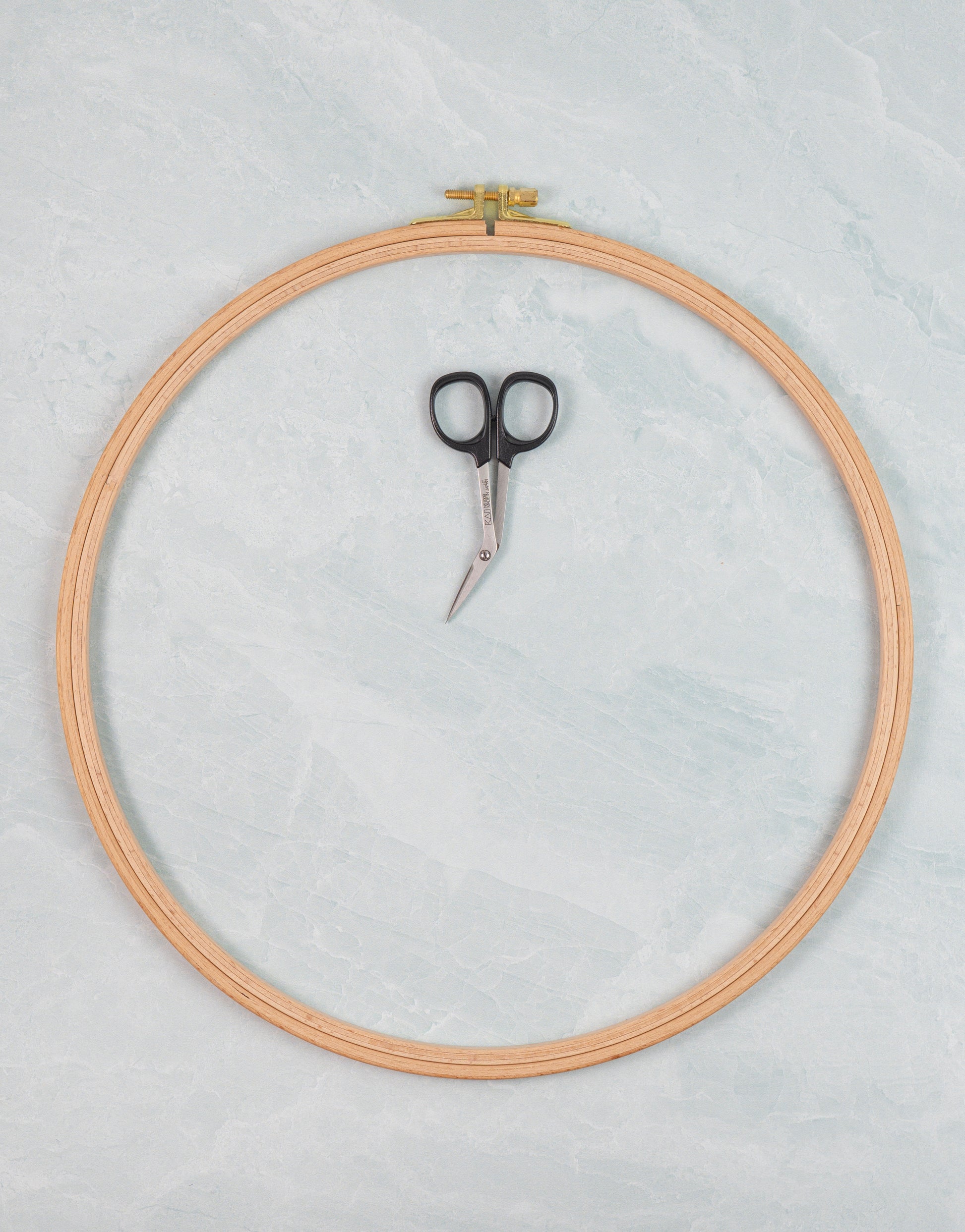 Nurge Beechwood Embroidery Hoops: 8mm