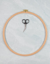 Load image into Gallery viewer, Nurge Beechwood Embroidery Hoops: 16mm
