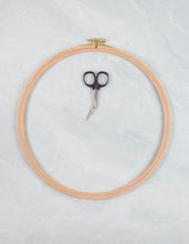 Load image into Gallery viewer, Nurge Beechwood Embroidery Hoops: 16mm
