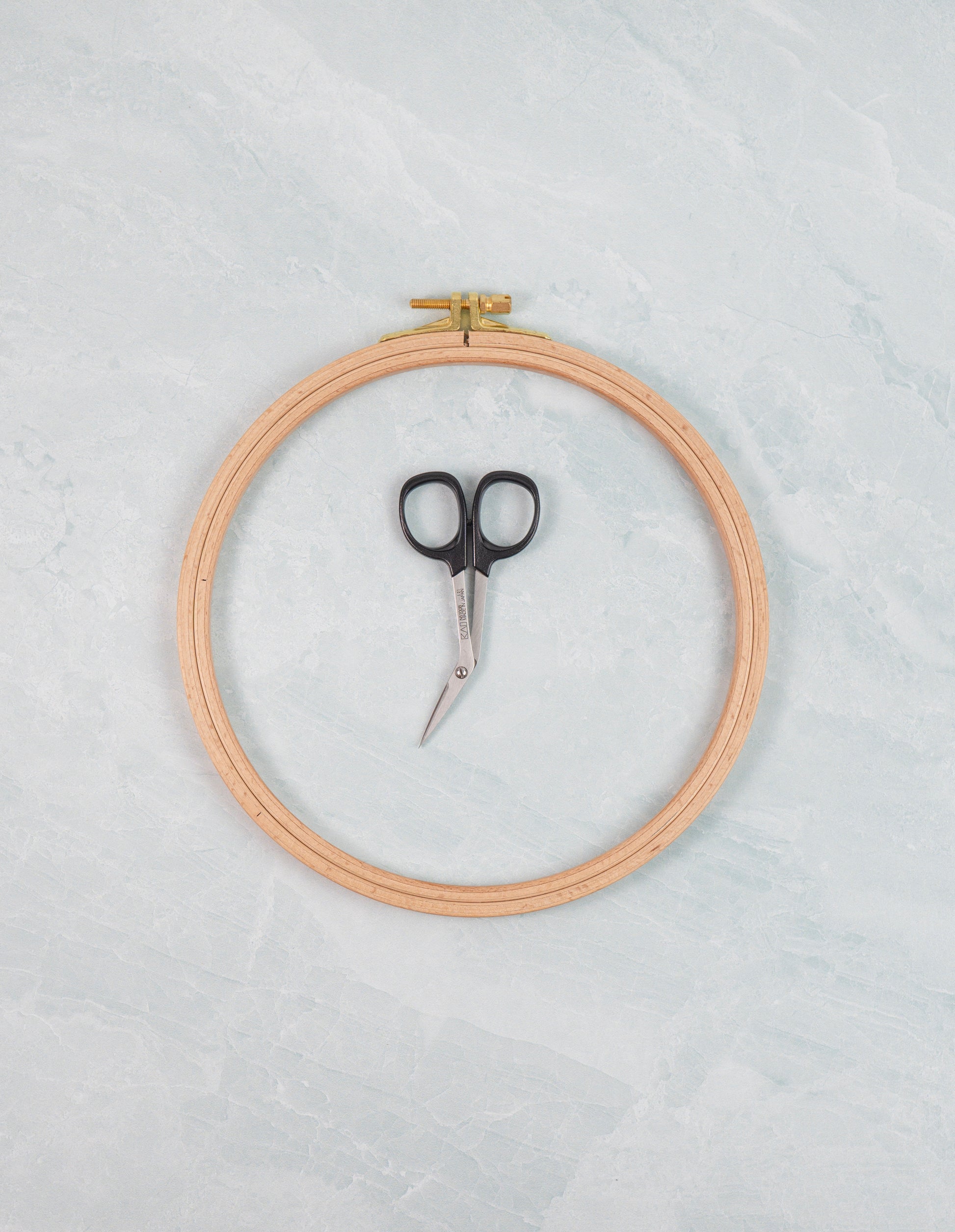 Nurge Beechwood Embroidery Hoops: 8mm