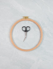 Load image into Gallery viewer, Nurge Beechwood Embroidery Hoops: 16mm
