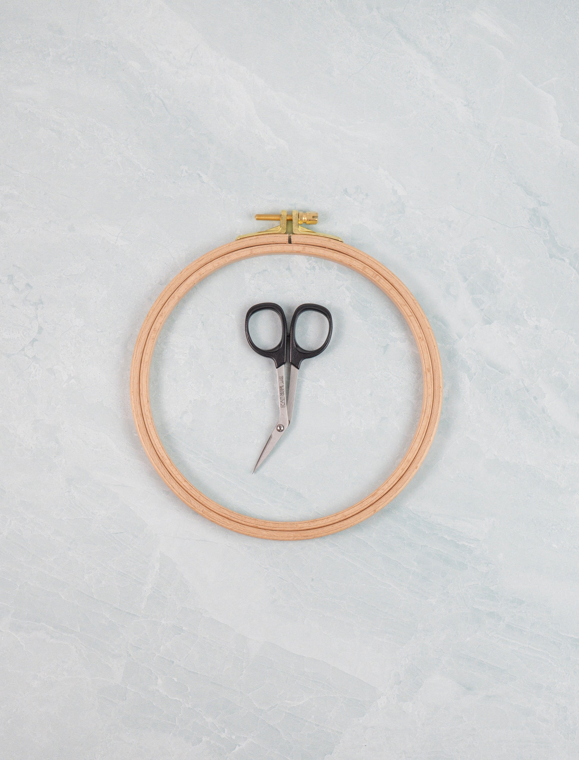 Nurge Beechwood Embroidery Hoops: 8mm