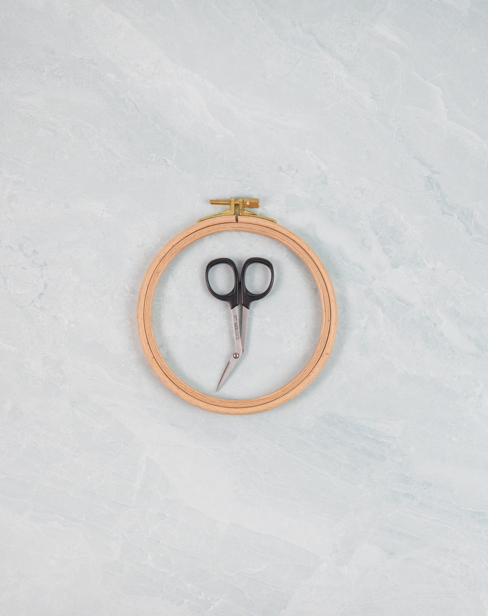 Nurge Beechwood Embroidery Hoops: 8mm