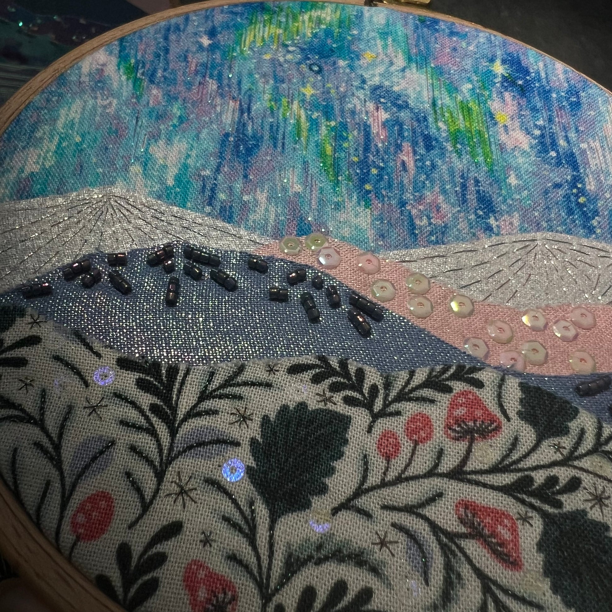 Aurorascape #634 - 5.5” Hoop