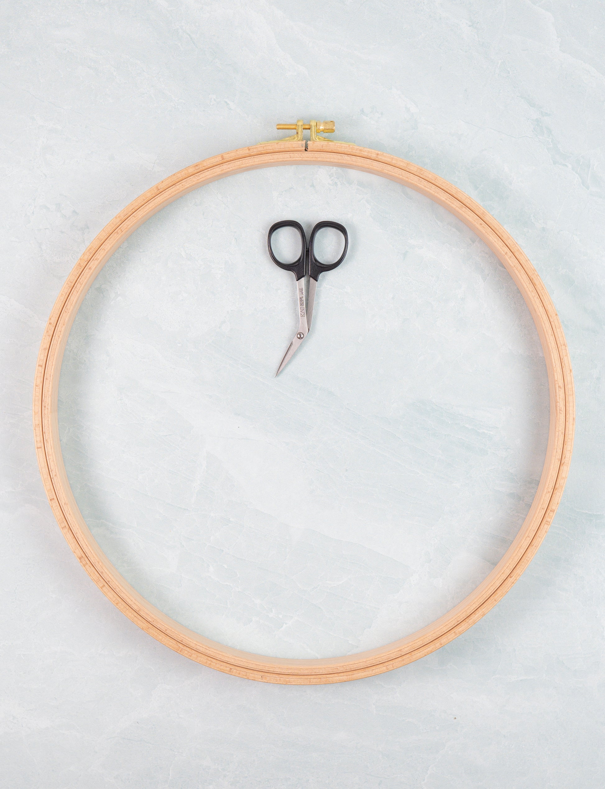 Nurge Beechwood Embroidery Hoops: 24mm (1”)