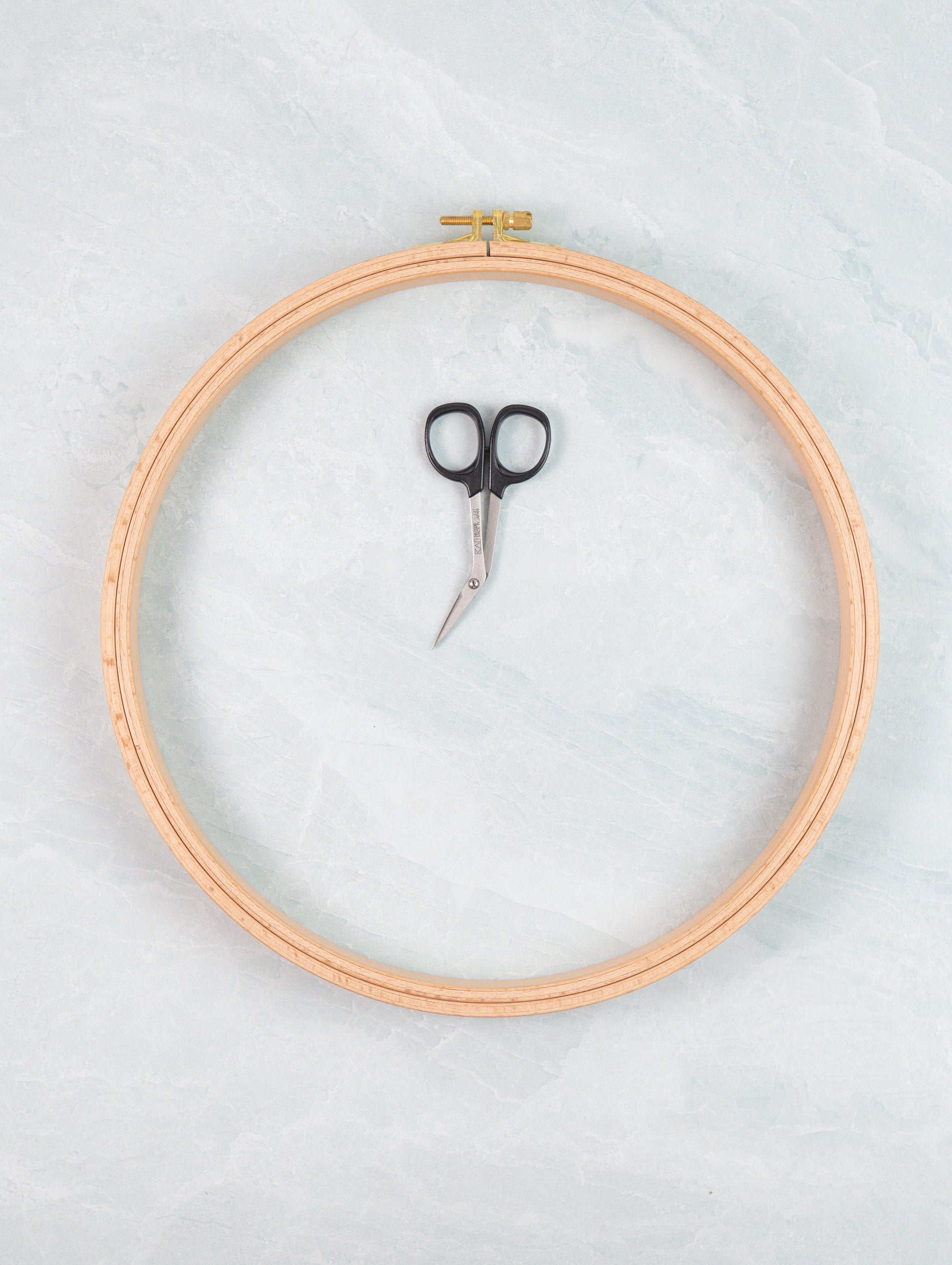 Nurge Beechwood Embroidery Hoops: 24mm (1”)