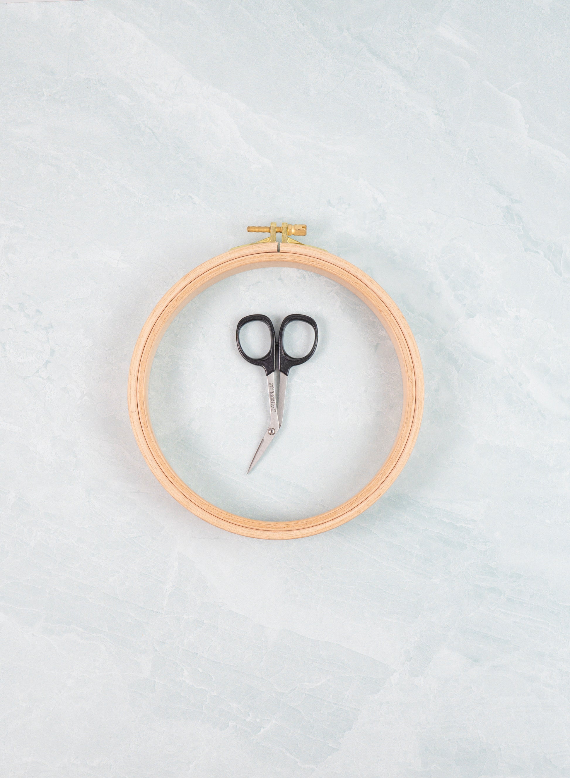 Nurge Beechwood Embroidery Hoops: 24mm (1”)
