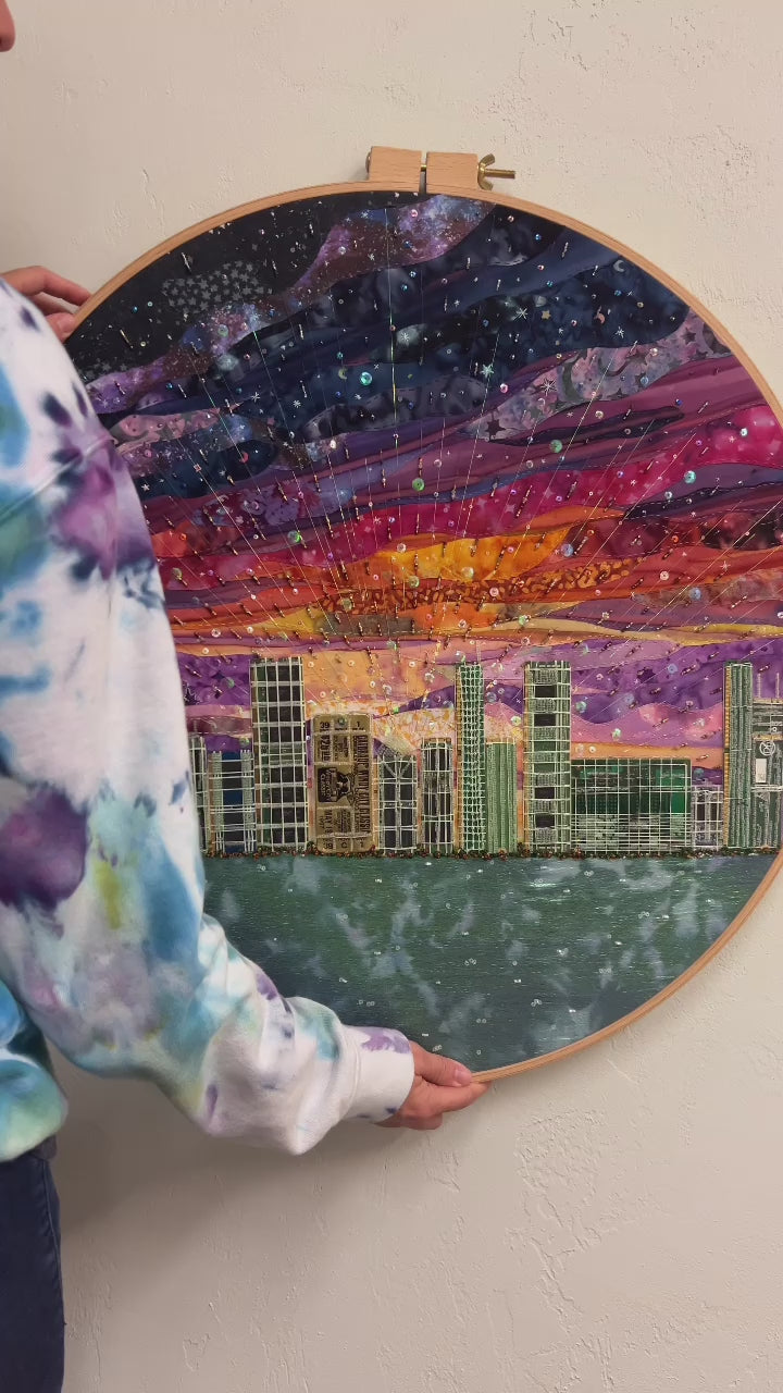 Technological Windy City - #636 24” quilt hoop