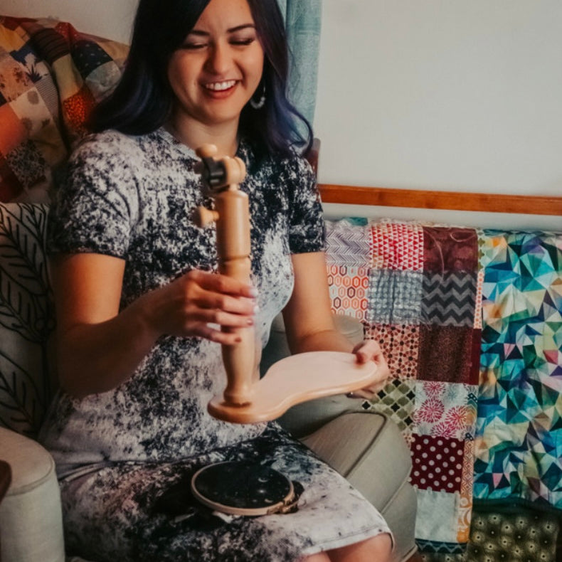 Nurge Embroidery Seat Stand