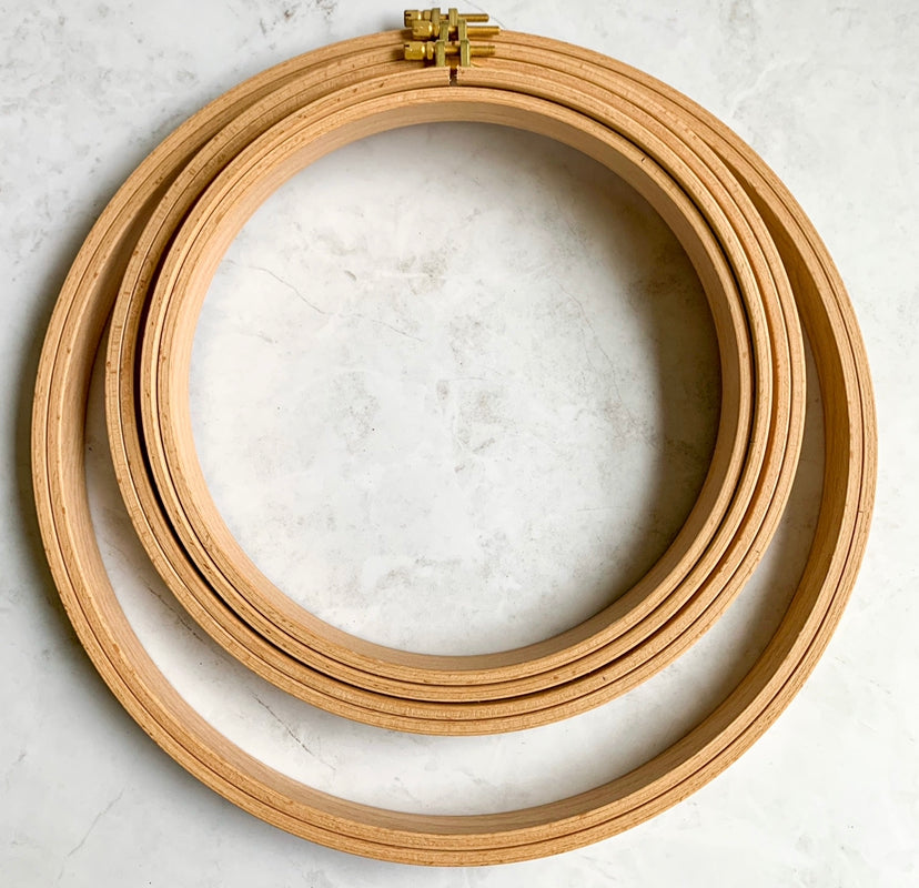 Nurge Premium Quality 24 mm Wood Embroidery Hoop, Cross Stitch Hoop with  Gold Plated Adjustable Brass Screw (190mm = 7.48 ~ Approx 7)